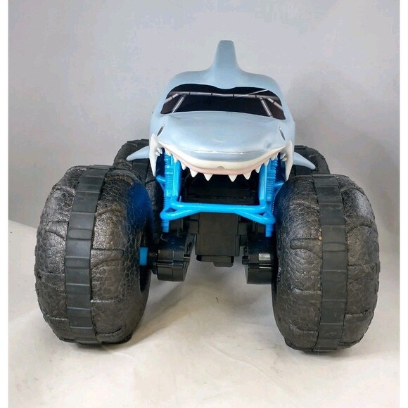 Monster Jam Megalodon Storm RC Monster Truck 16” No Remote Spin Master Terrain - Picture 8 of 16